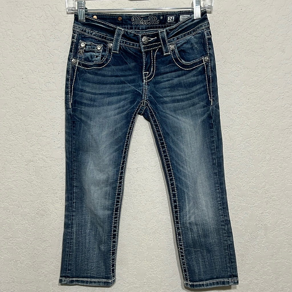Miss Me Capri Jeans Size 24